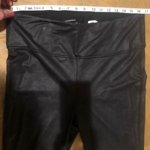SEVEN7 size XL black Coated Sculpted legging faux leather look similar to spanx